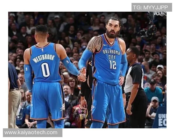 1718赛季勇士与雷霆的巅峰对决回顾及精彩瞬间分析